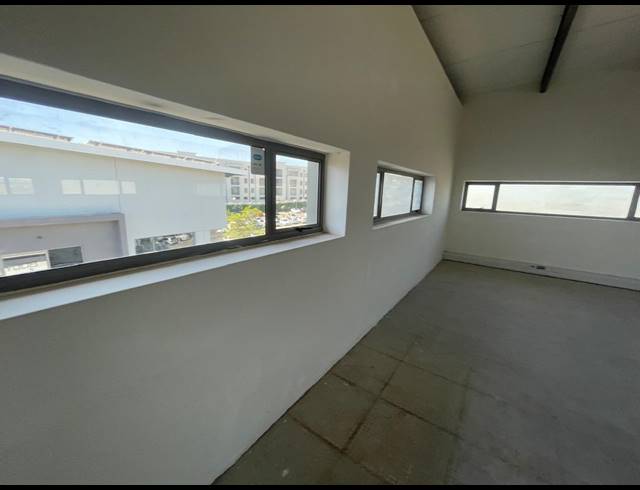 236M² RETAIL TO LET IN BRYANSTON